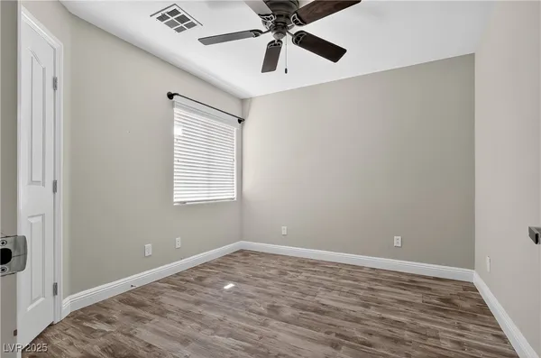 $349,990 | 2077 Alki Beach Avenue, Laughlin, NV 89029