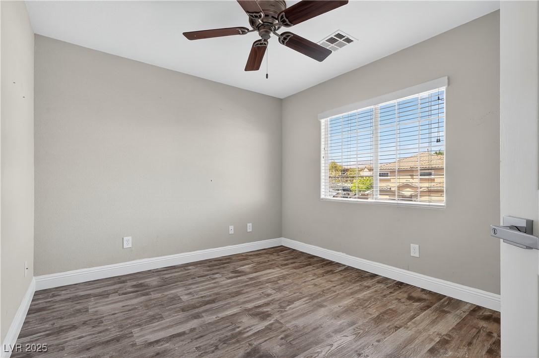 2077 Alki Beach Avenue Laughlin, NV 89029 - Photo 22 of 28