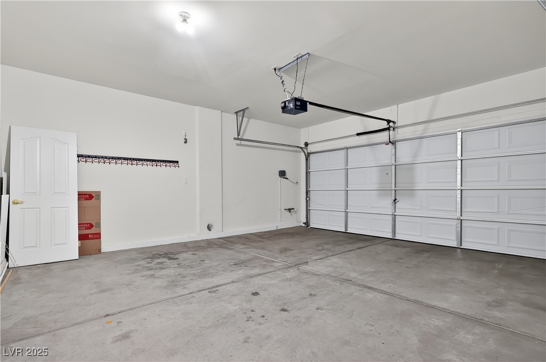 2077 Alki Beach Avenue Laughlin, NV 89029 - Photo 25 of 28