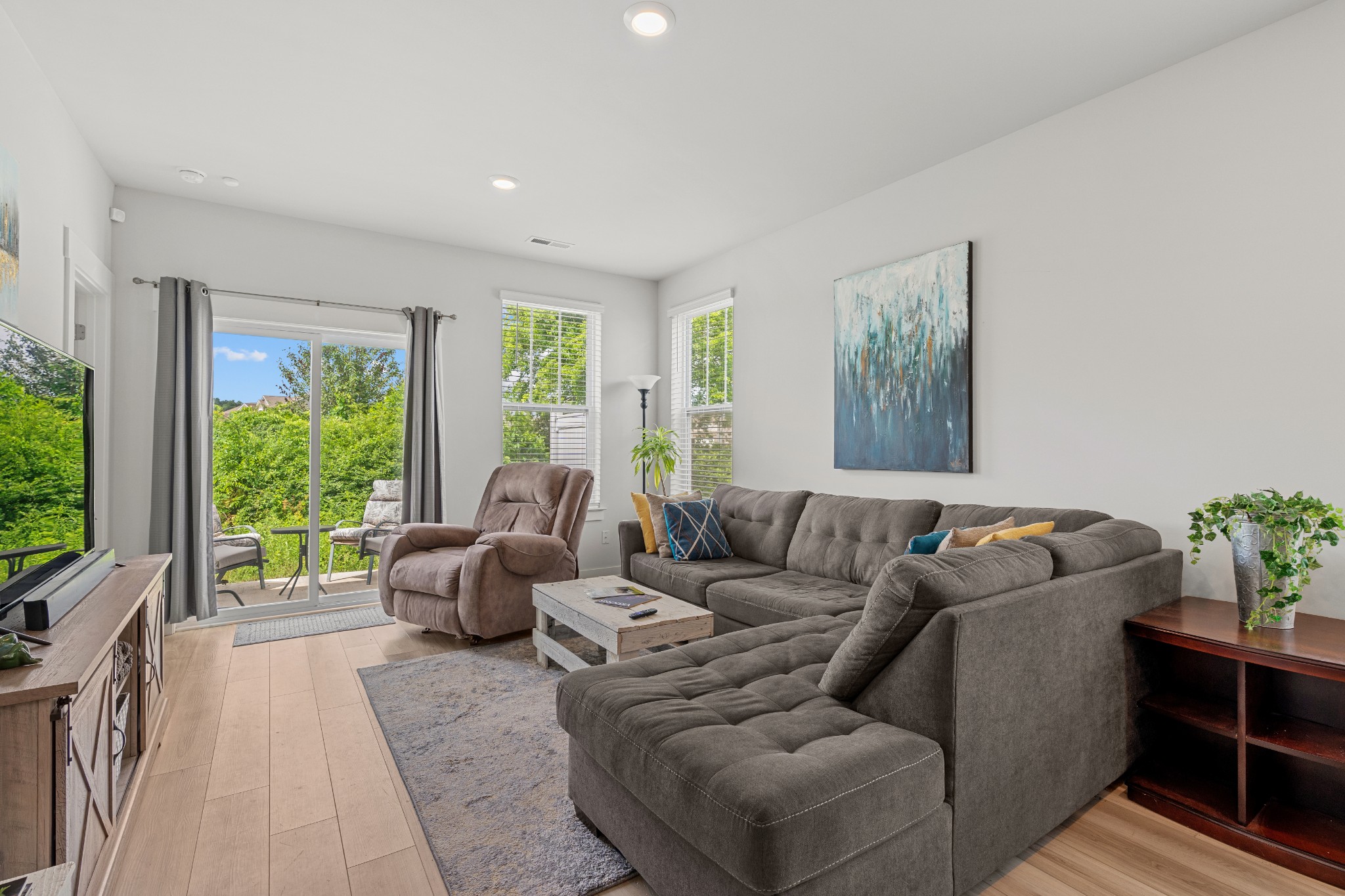 755 Mickelson Way Lebanon, TN 37087 - Photo 12 of 51