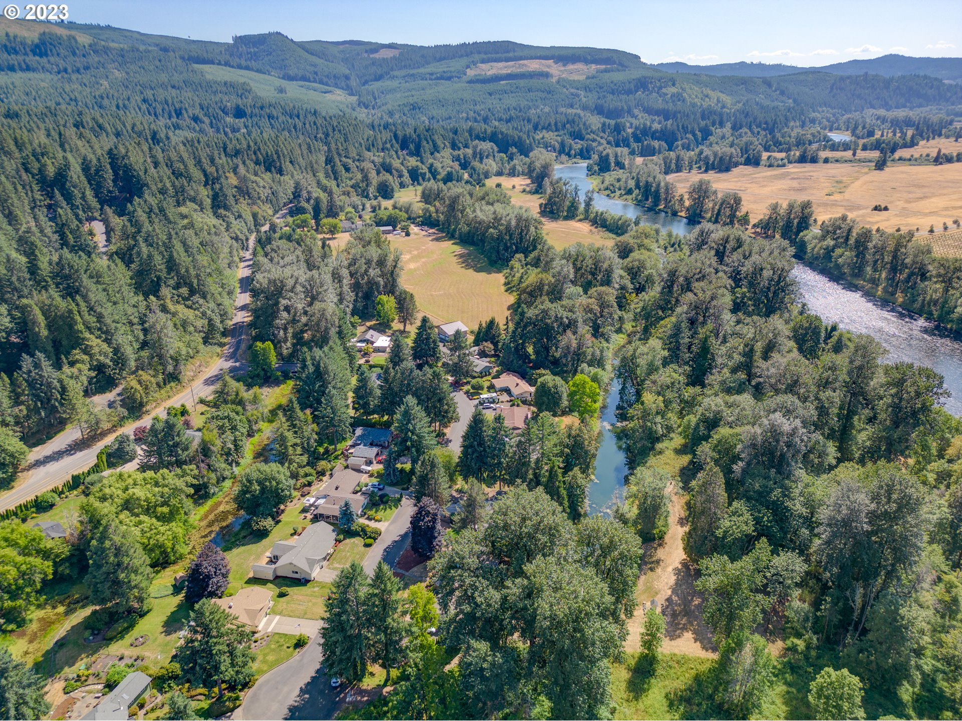 40176 York Lane Springfield, OR 97478 - Photo 47 of 48 an aerial view of residential house and sandy dunes