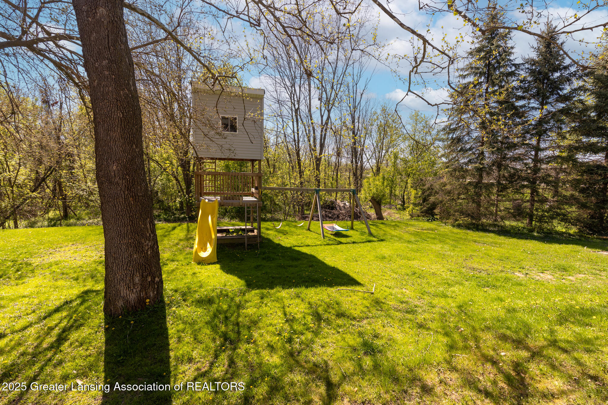 1508 South Canal Road Lansing, MI 48917 - Photo 48 of 55 1508_S_Canal_PAUL-12