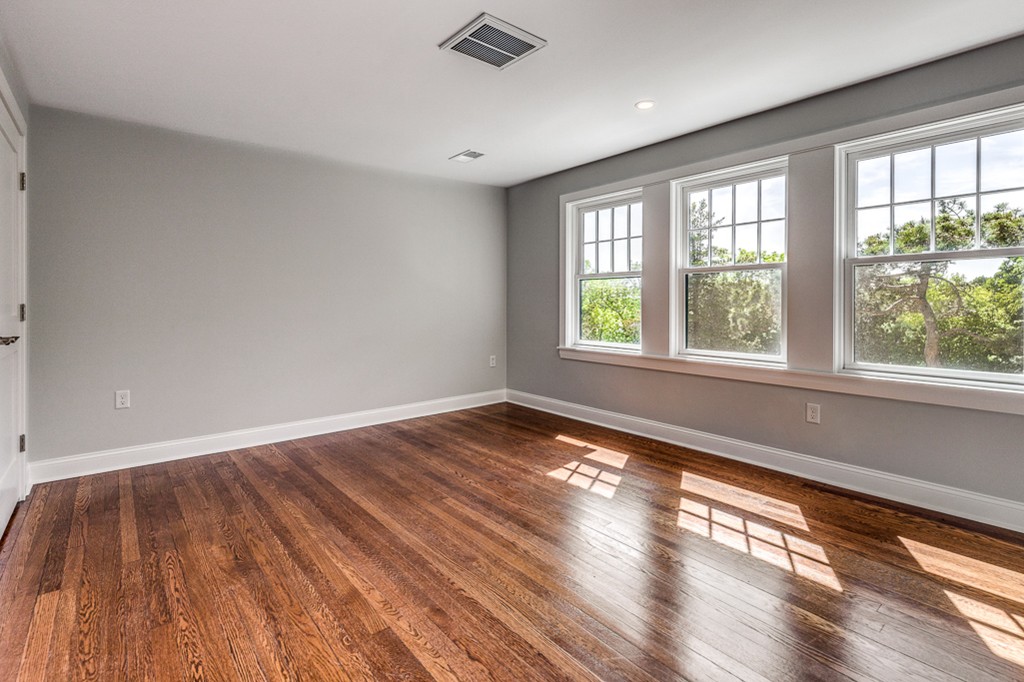 10 Grapevine Road, Unit B Gloucester, MA 01930 - Photo 12 of 19