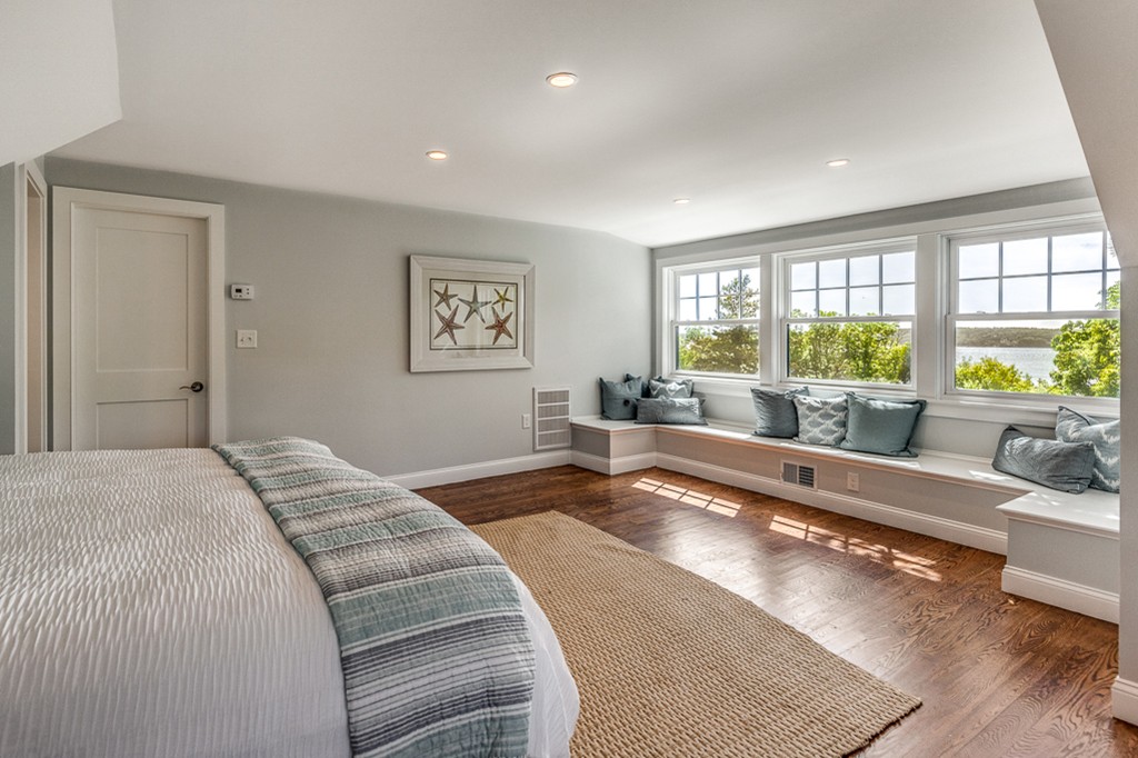 10 Grapevine Road, Unit B Gloucester, MA 01930 - Photo 14 of 19