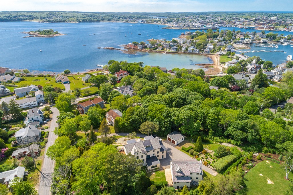 10 Grapevine Road, Unit B Gloucester, MA 01930 - Photo 19 of 19