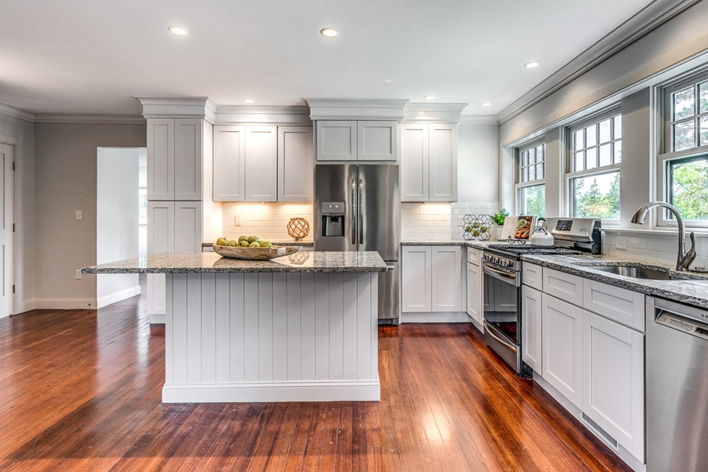 10 Grapevine Road, Unit B Gloucester, MA 01930 - Photo 7 of 19