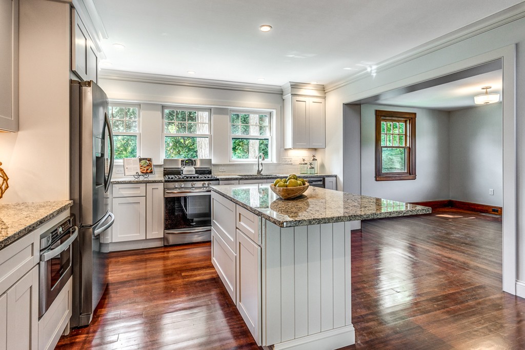 10 Grapevine Road, Unit B Gloucester, MA 01930 - Photo 8 of 19