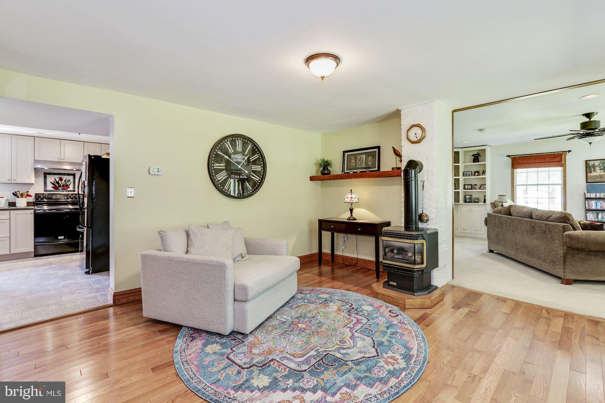5916 Tyler Road Deale, MD 20751 - Photo 6 of 29 Cozy living room with gas fireplace