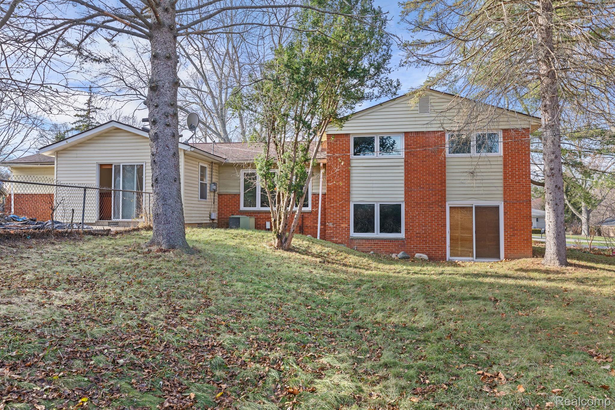 265 Wimpole Drive Rochester, MI 48309 - Photo 35 of 36 Gallery Image 35