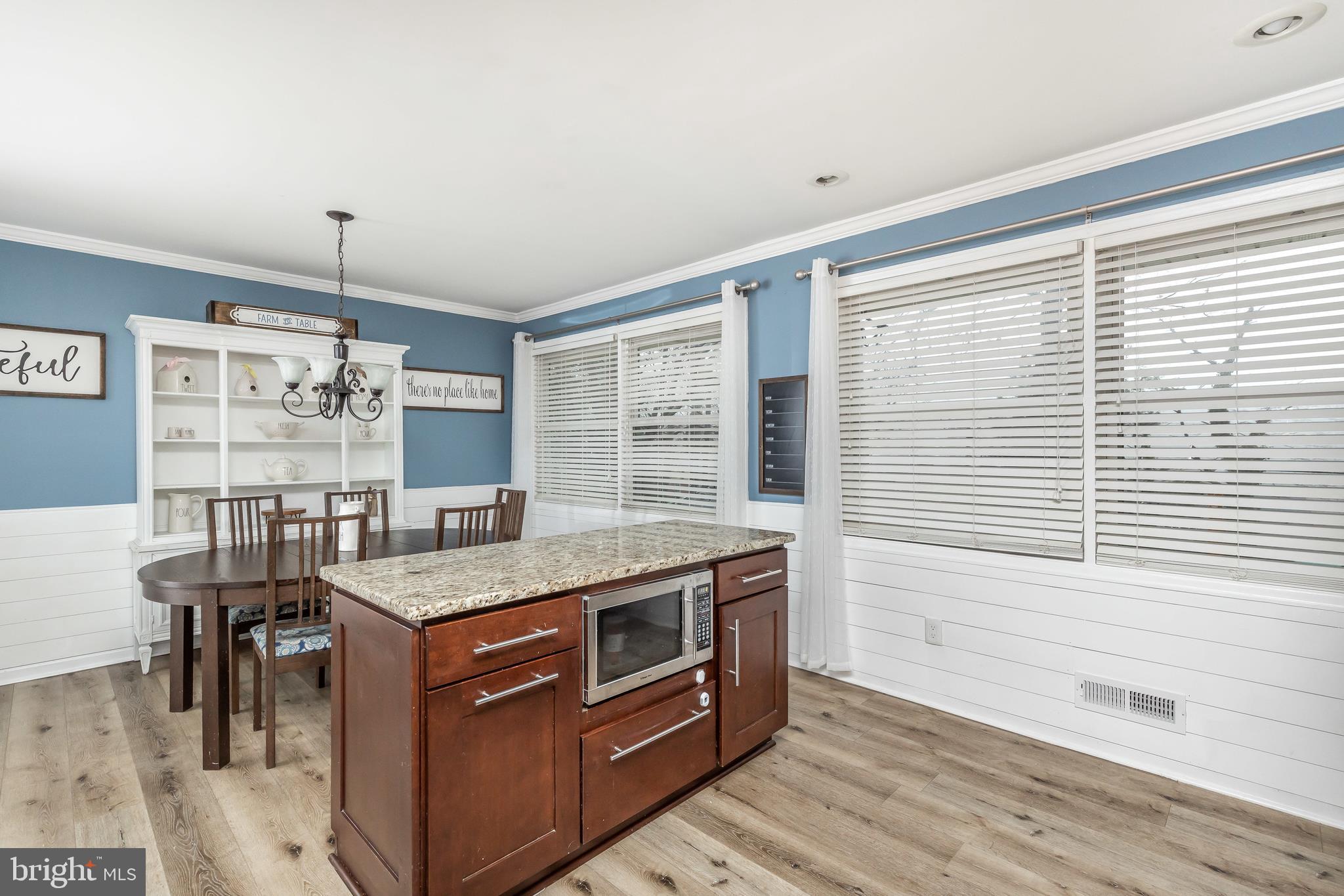 110 Charmuth Road Lutherville-Timonium, MD 21093 - Photo 13 of 50 Kitchen/Dining