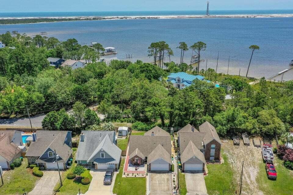 449 Sandy Ridge Circle Mary Esther, FL 32569 - Photo 33 of 35 Drone1