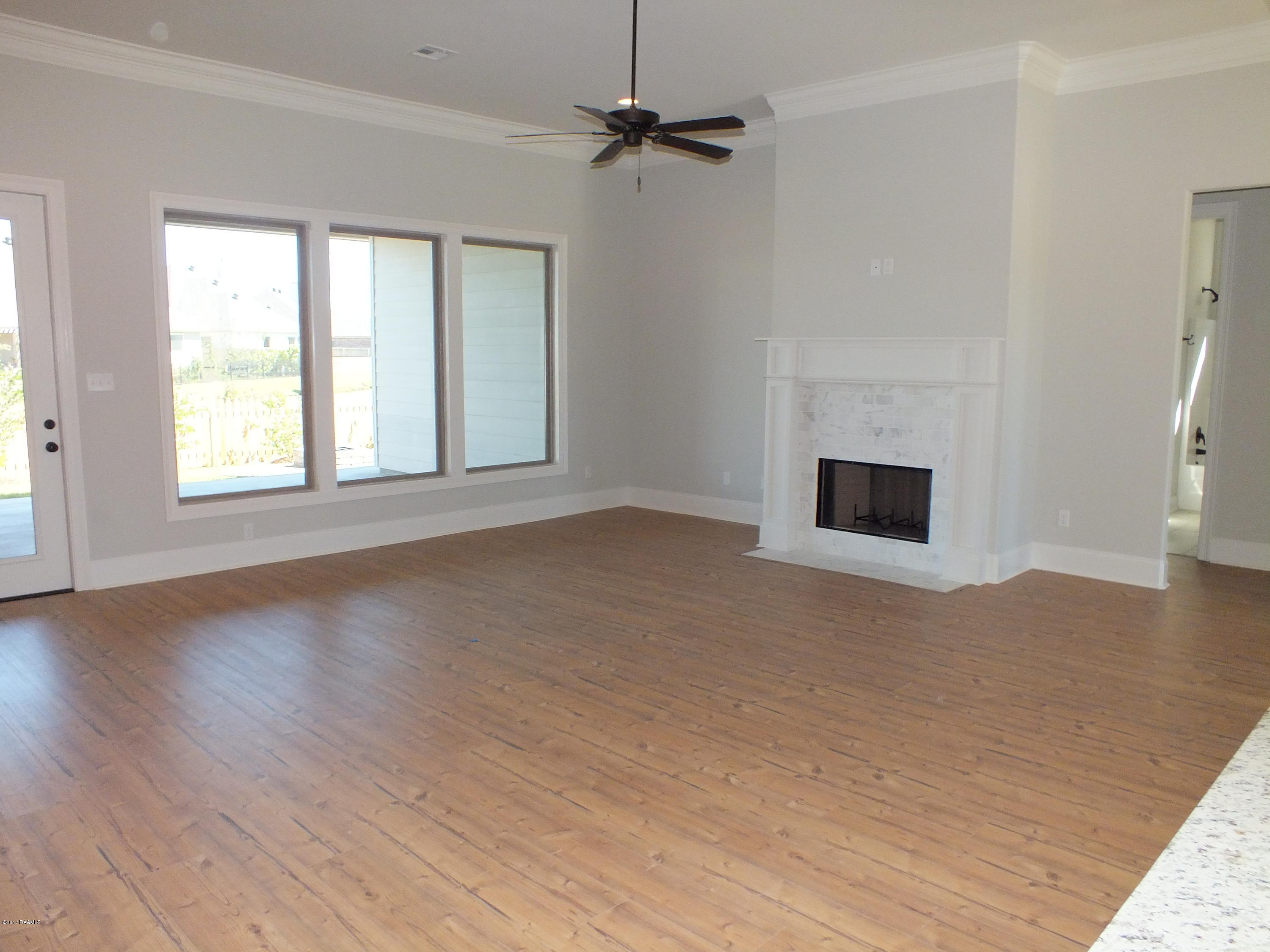 109 Timber Bark Road Lafayette, LA 70508 - Photo 4 of 18 Gallery Image 4