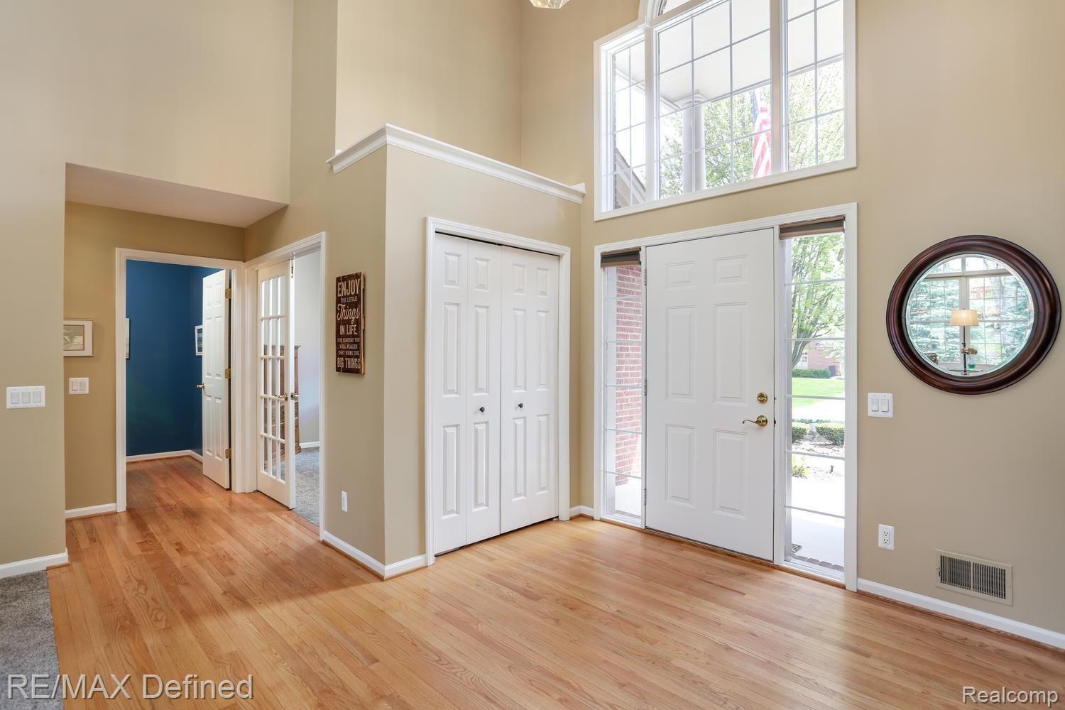 3818 Red Root Road Lake Orion, MI 48360 - Photo 10 of 41 Two Story Foyer