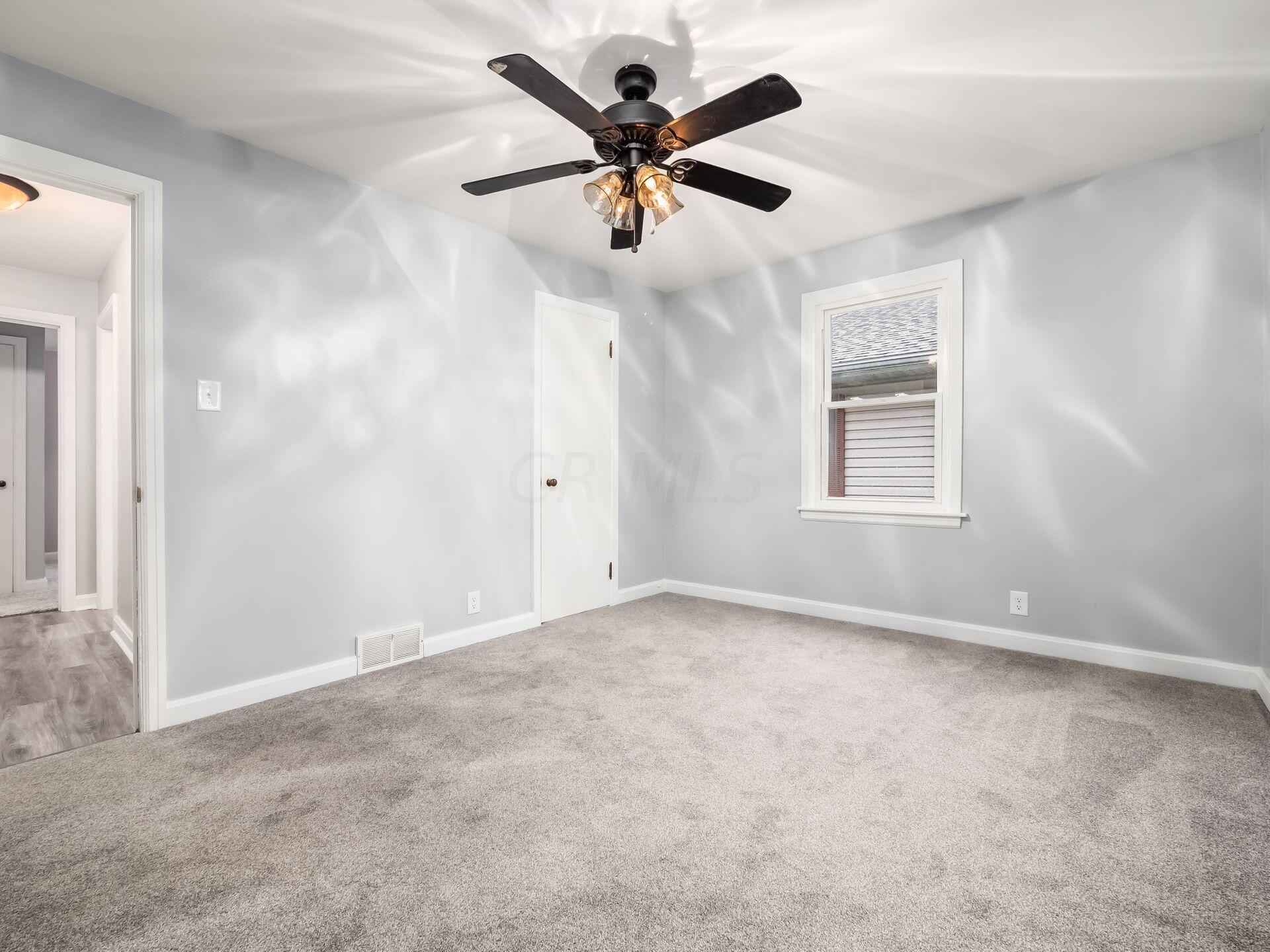 826 Sheridan Road Marion, OH 43302 - Photo 14 of 30 Bedroom #1