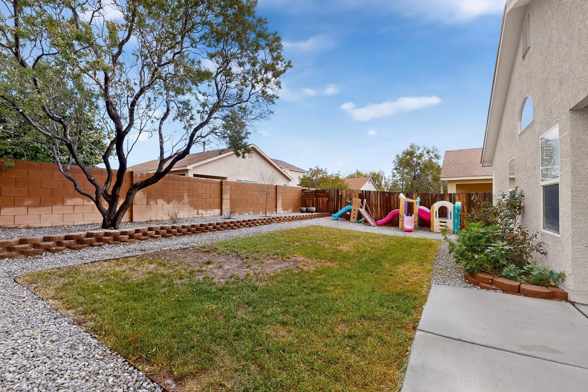 745 Morning Meadows Drive Rio Rancho, NM 87144 - Photo 41 of 43 Gallery Image 41