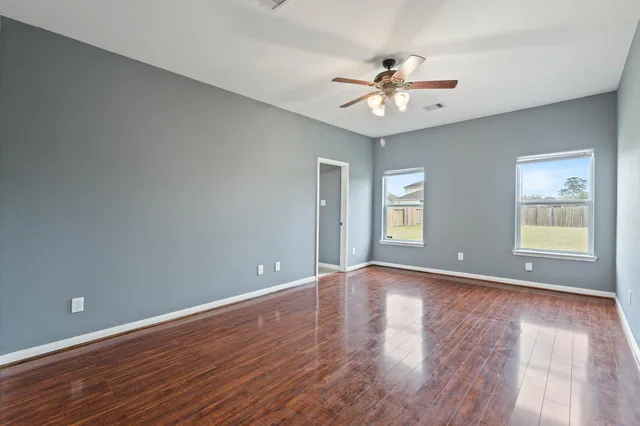 $1,995 | 18875 Maverick Ranch Road East, Magnolia, TX 77355