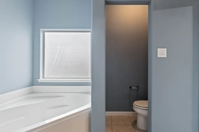 $1,995 | 18875 Maverick Ranch Road East, Magnolia, TX 77355