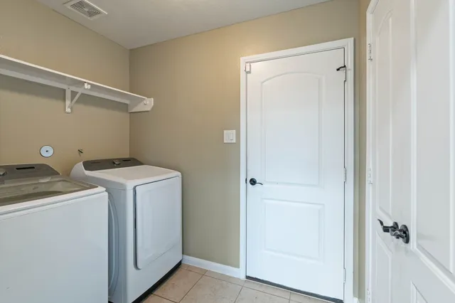 $1,995 | 18875 Maverick Ranch Road East, Magnolia, TX 77355