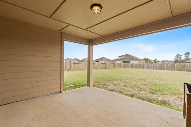 $1,995 | 18875 Maverick Ranch Road East, Magnolia, TX 77355