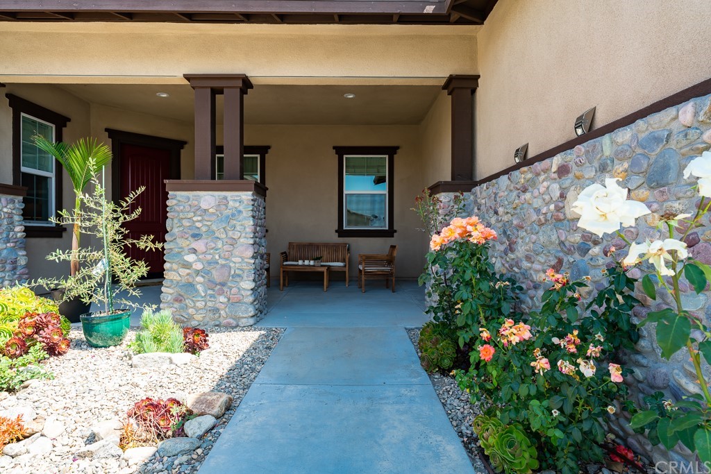 12370 Alamo Drive Rancho Cucamonga, CA 91739 - Photo 4 of 47