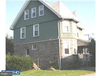 327 East Providence Road Aldan, PA 19018 - Photo 3 of 12 Exterior Back