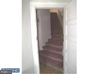 327 East Providence Road Aldan, PA 19018 - Photo 6 of 12 Foyer