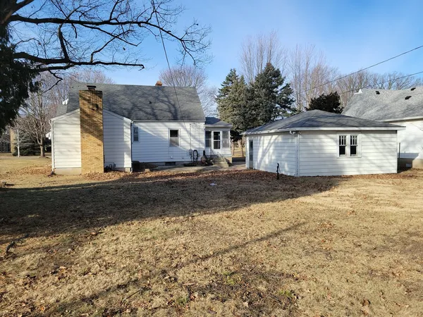 $94,500 | 208 North Maple Street, Toluca, IL 61369