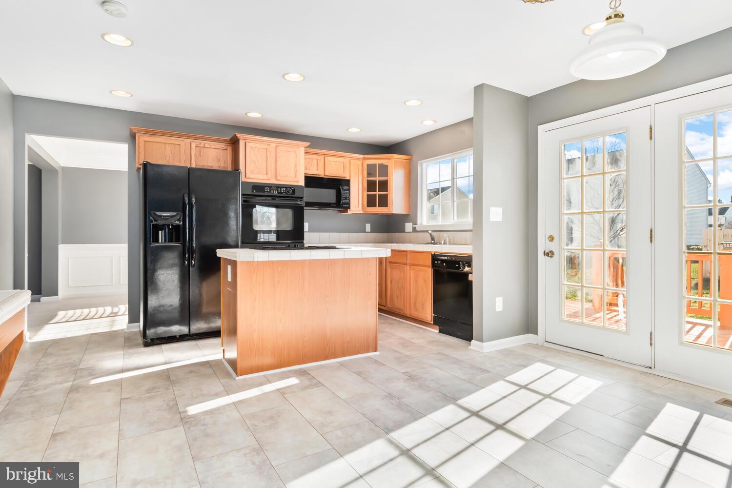 408 Robbins Farm Road Cambridge, MD 21613 - Photo 10 of 48 Kitchen w room for kitchen dining table