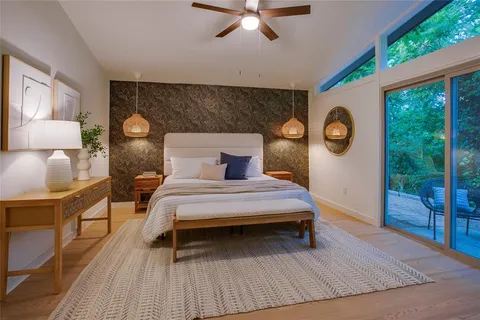 $535,000 | 918 Glen Oaks Boulevard, Dallas, TX 75232