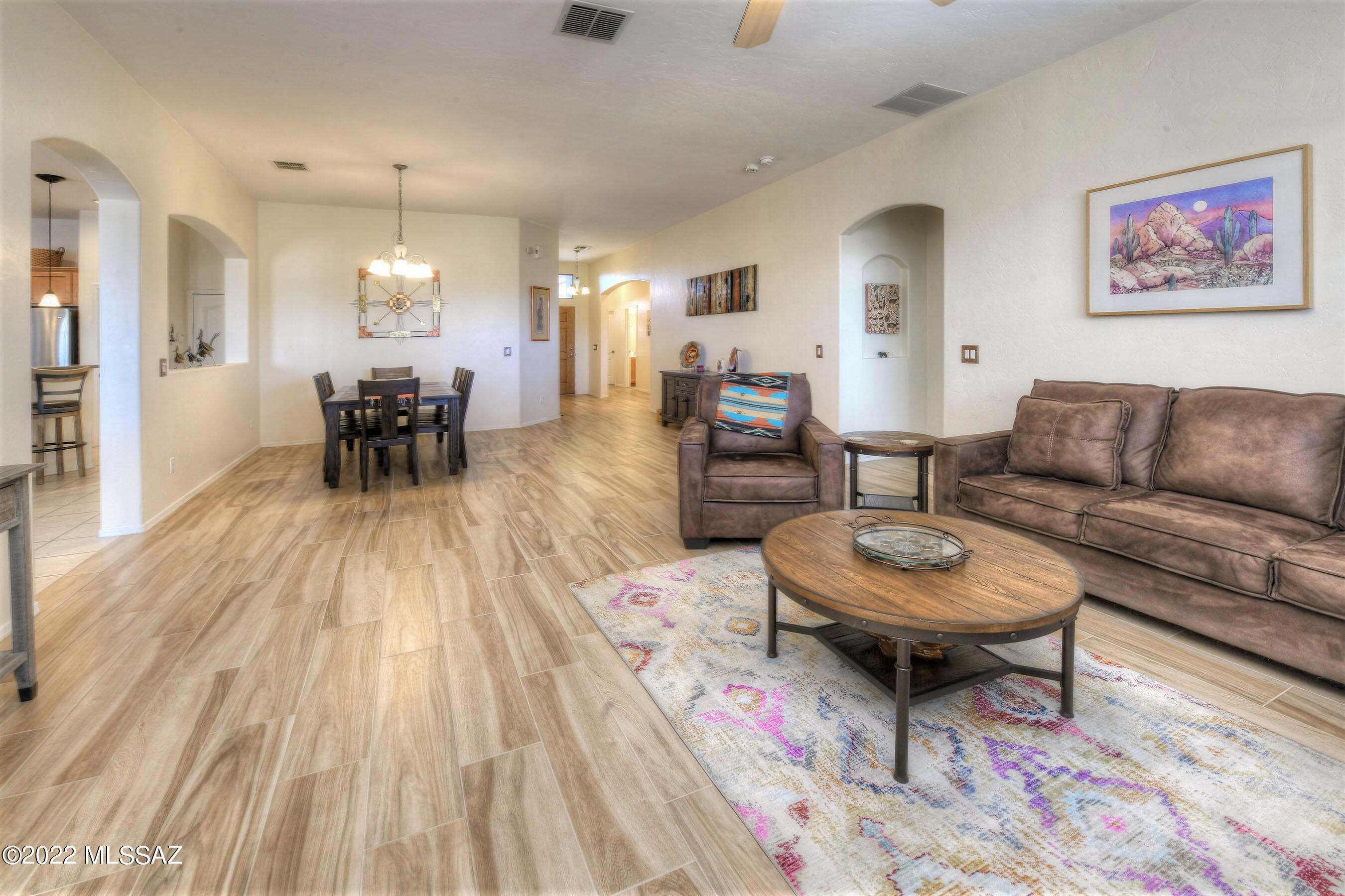 7918 North Rondure Loop Tucson, AZ 85743 - Photo 5 of 35 Gallery Image 5