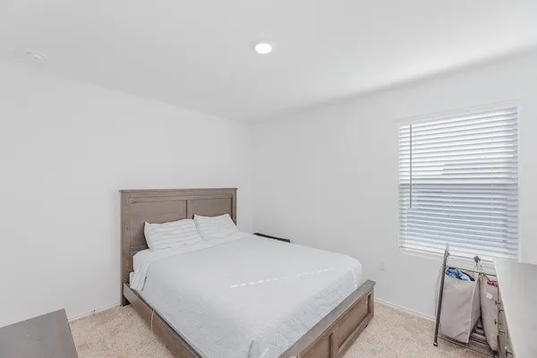 $2,350 | 17817 Willacy Cove, Elgin, TX 78621