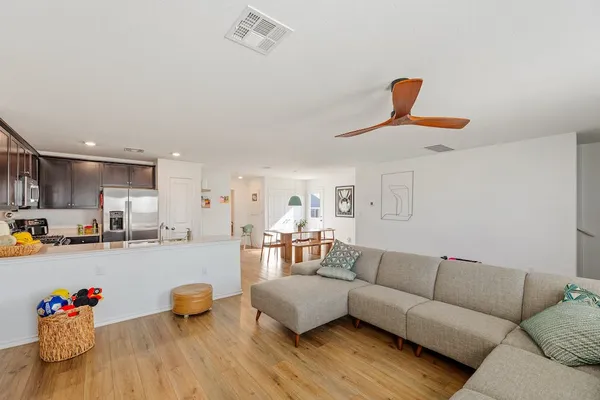 $2,350 | 17817 Willacy Cove, Elgin, TX 78621