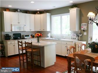 3654 Green Ridge Road Furlong, PA 18925 - Photo 4 of 12 Gallery Image 4