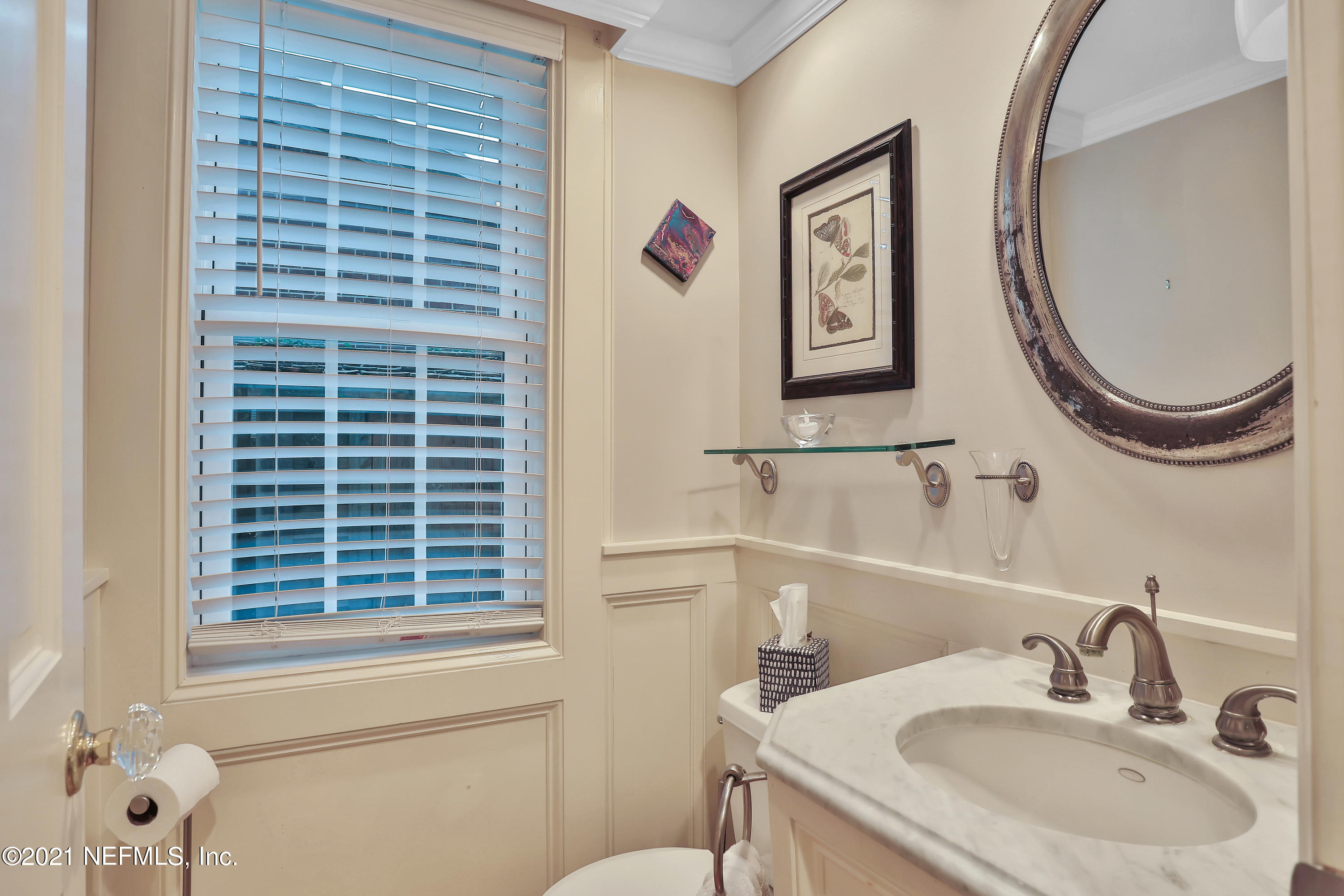 1915 Largo Road Jacksonville, FL 32207 - Photo 29 of 43 Guest Bath