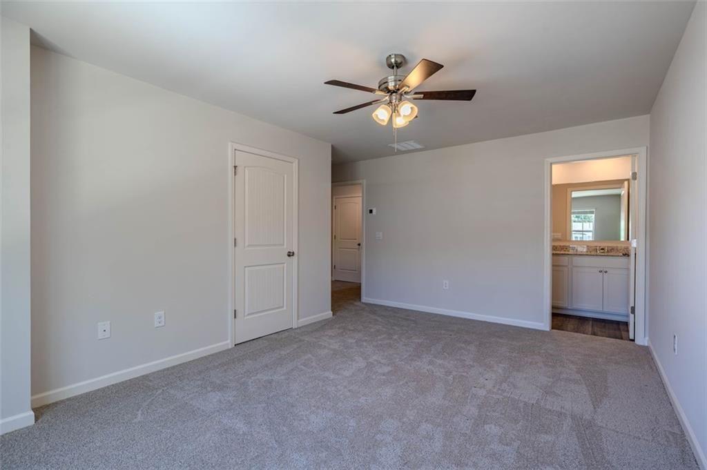 1005 North 2nd Avenue Northwest Rome, GA 30165 - Photo 10 of 20 a view of an empty room and closet area