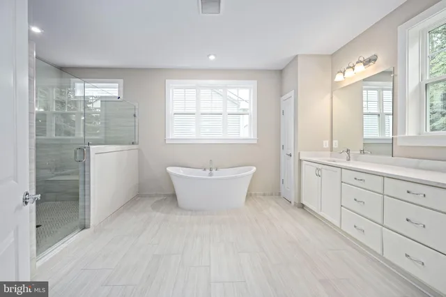 $1,549,990 | 8761 Southern Oaks Place, Lorton, VA 22079