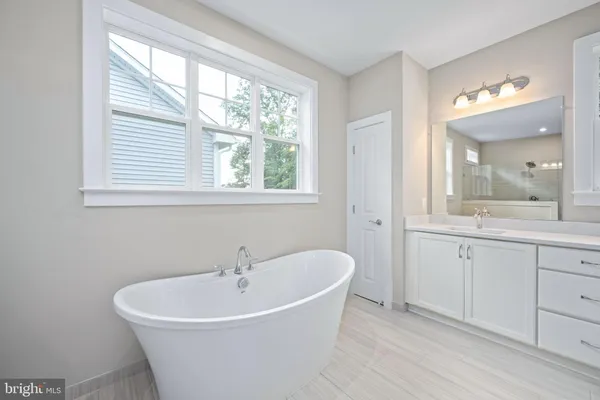 $1,549,990 | 8761 Southern Oaks Place, Lorton, VA 22079