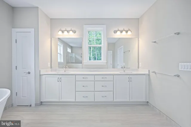 $1,549,990 | 8761 Southern Oaks Place, Lorton, VA 22079