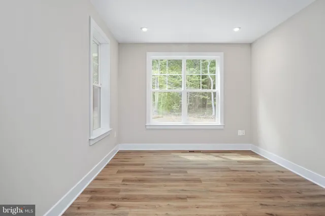 $1,549,990 | 8761 Southern Oaks Place, Lorton, VA 22079