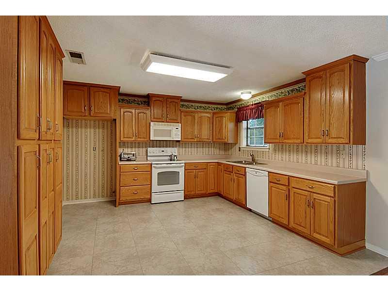 5240 Willowtree Road Marrero, LA 70072 - Photo 5 of 10 Gallery Image 5
