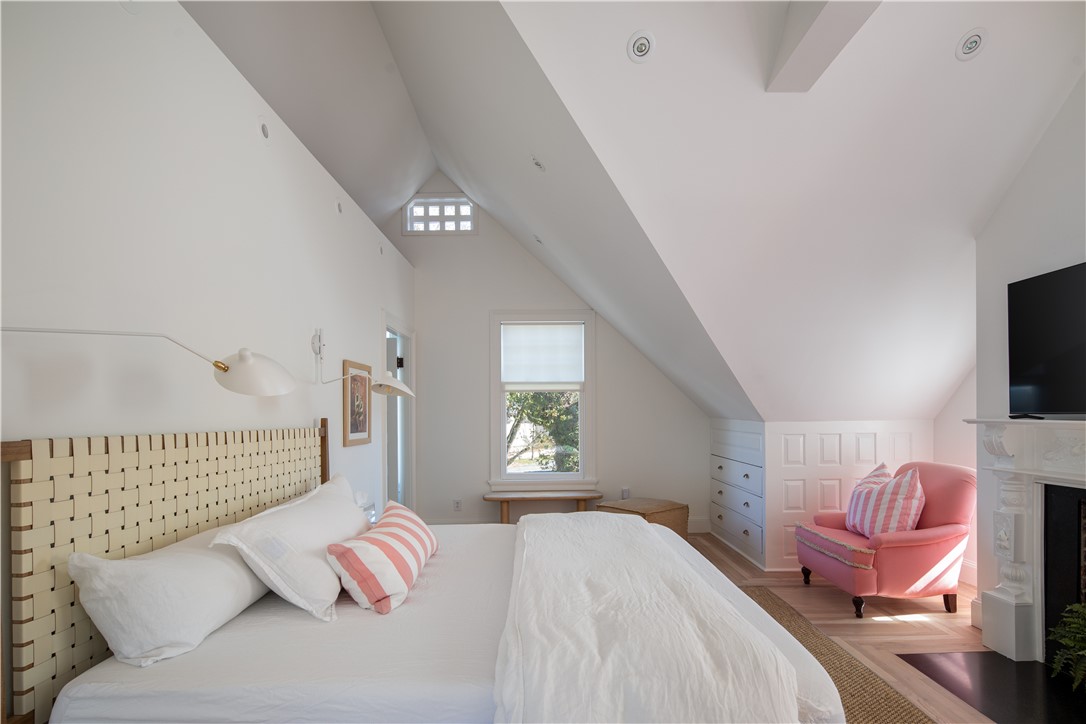 80 Kay Street Newport, RI 02840 - Photo 30 of 50