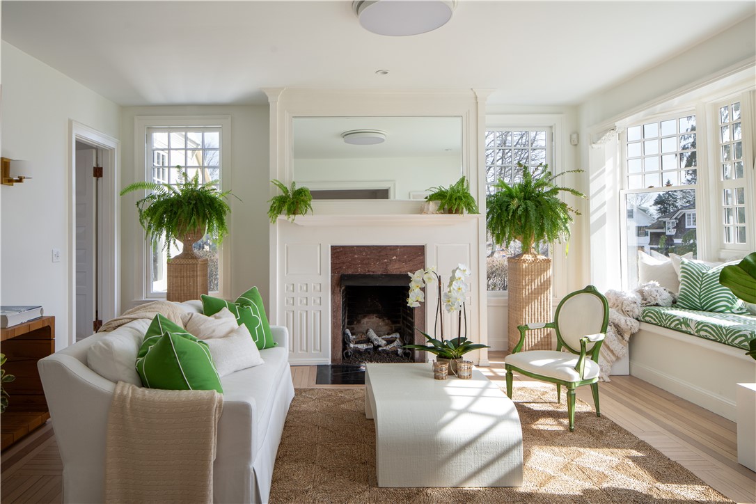 80 Kay Street Newport, RI 02840 - Photo 3 of 50