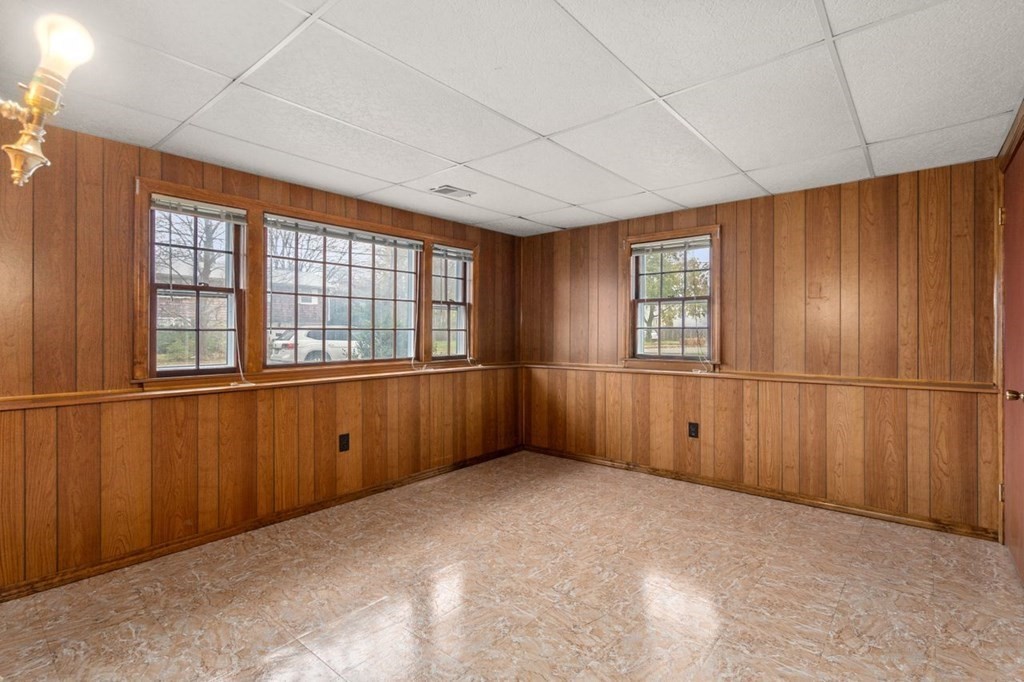 27 Audubon Road Norwood, MA 02062 - Photo 19 of 31