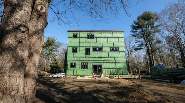 $375,000 | 140 Clifford Road, Phippsburg, ME 04562