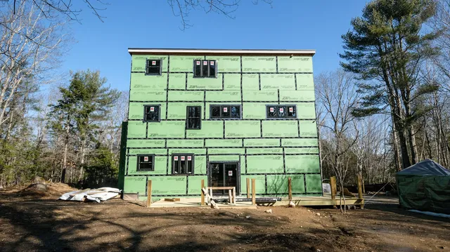 $375,000 | 140 Clifford Road, Phippsburg, ME 04562