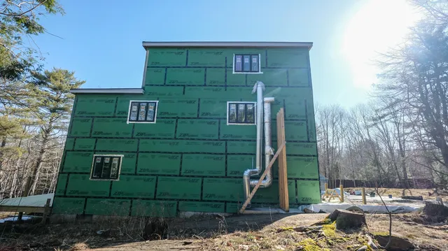 $375,000 | 140 Clifford Road, Phippsburg, ME 04562