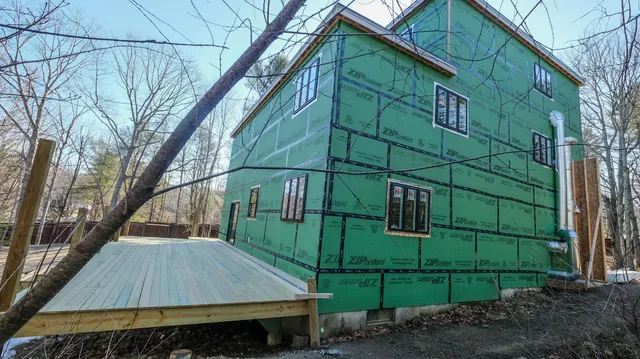 $375,000 | 140 Clifford Road, Phippsburg, ME 04562