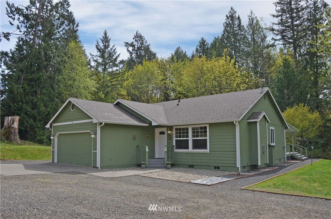 100 Victor Ridge Road Belfair, WA 98528 - Photo 1 of 29