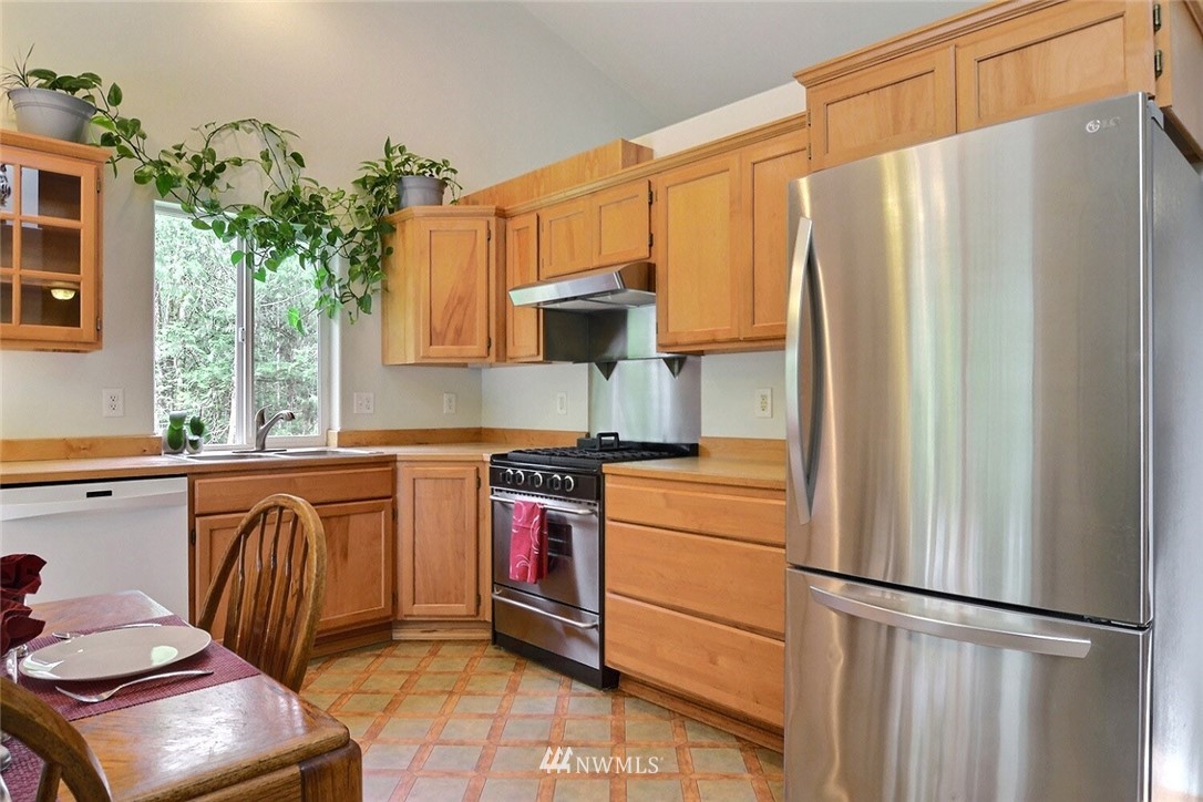 100 Victor Ridge Road Belfair, WA 98528 - Photo 5 of 29