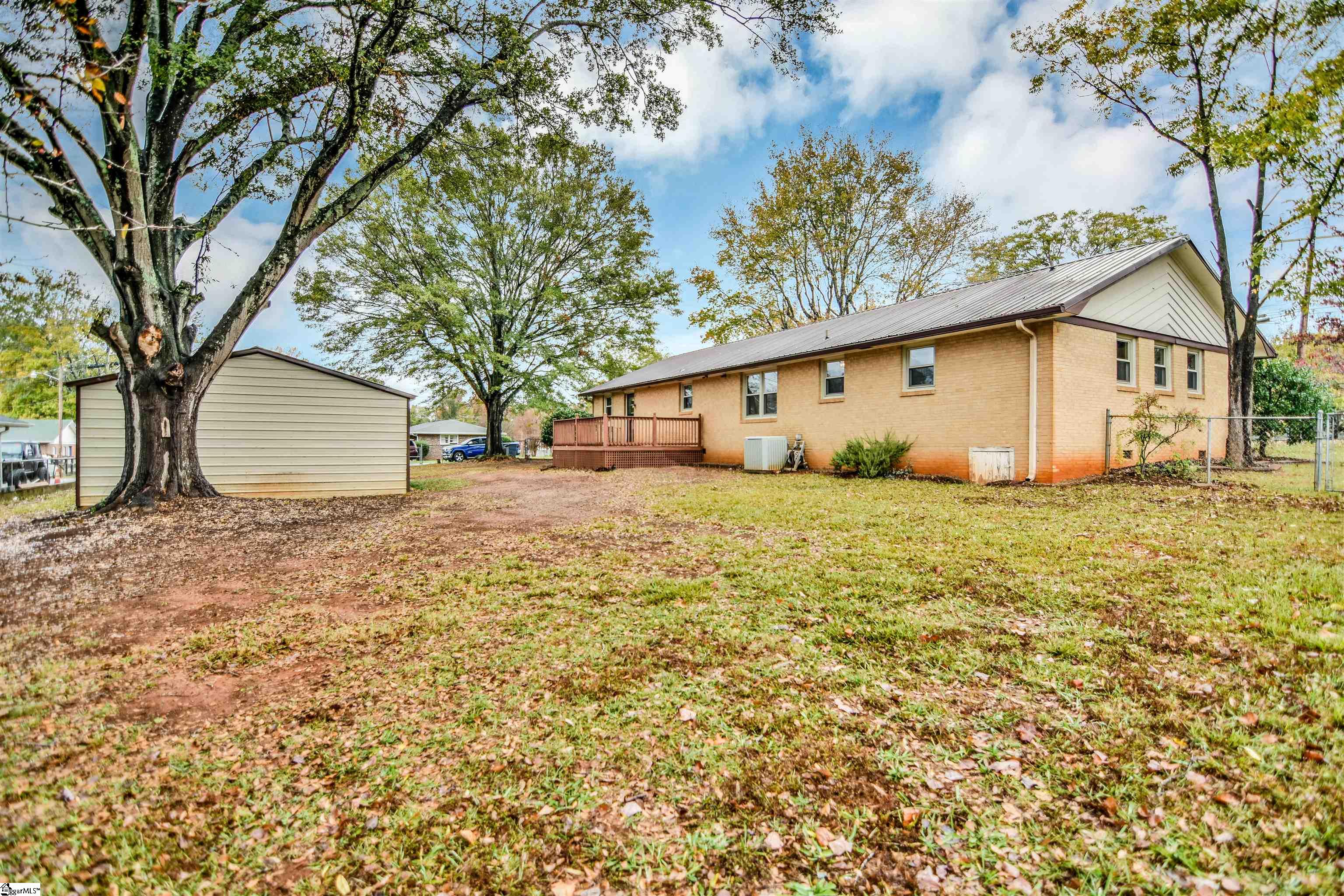 623 Watkins Road Greenville, SC 29617 - Photo 15 of 31 Gallery Image 15